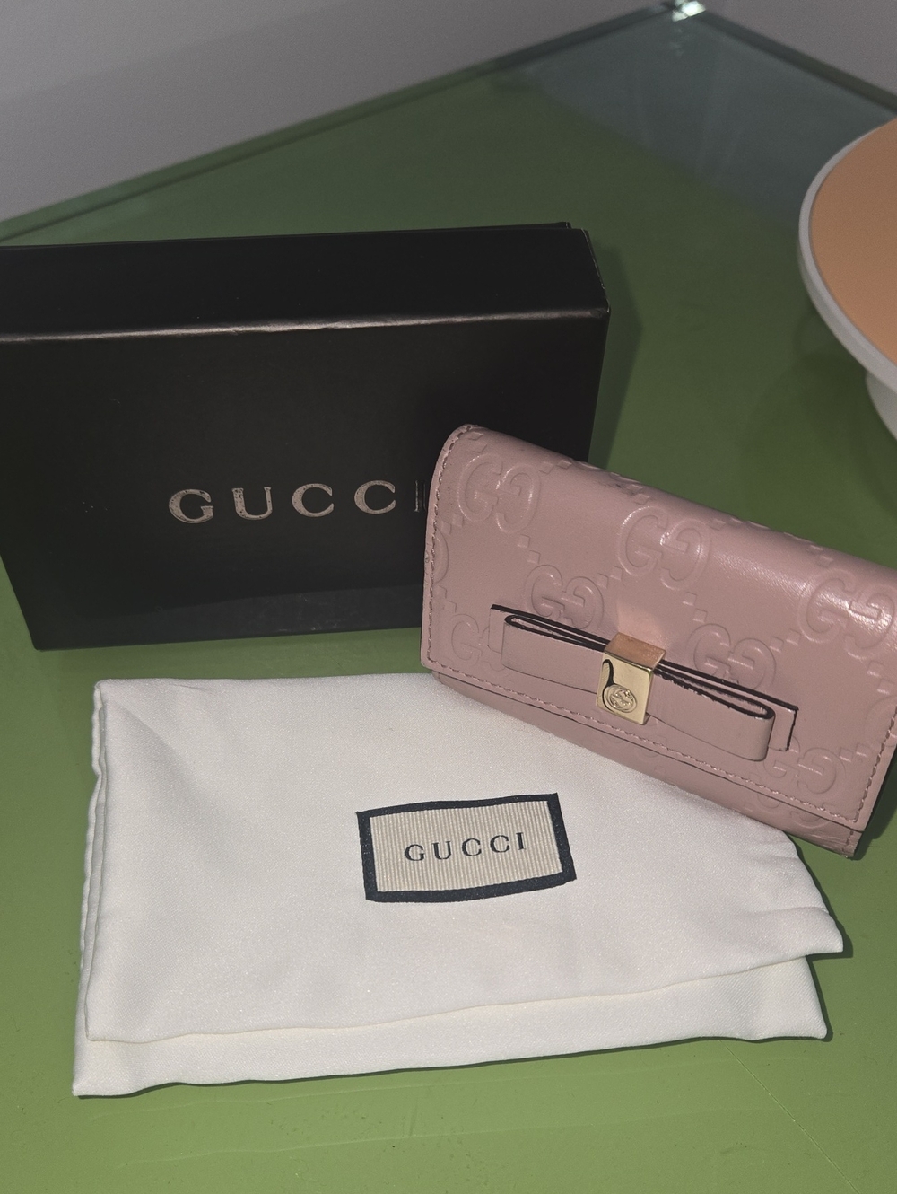 Gucci Pink Embossed Leather Bow Card Holder with Gold Hardware